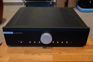 Wzmacniacz zintegrowany Musical Fidelity M6si (czarny) – Outlet - 2