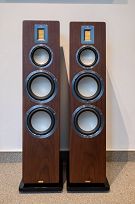 Kolumny podłogowe Audiovector QR 7 SE (orzech) - OUTLET