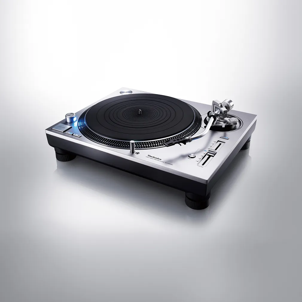 Gramofon Technics SL-1200GR2 (srebrny)