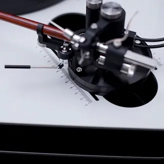 Dr. Feickert Analogue Firebird - 9