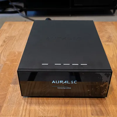 Przetwornik cyfrowo-analogowy Auralic Vega S1 – Outlet