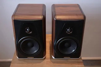 Kolumny podstawkowe Sonus Faber Electa Amator III + stojaki - outlet - 6