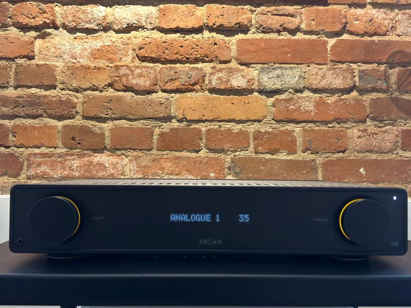 Wzmacniacz zintegorwany Arcam A25 – Outlet