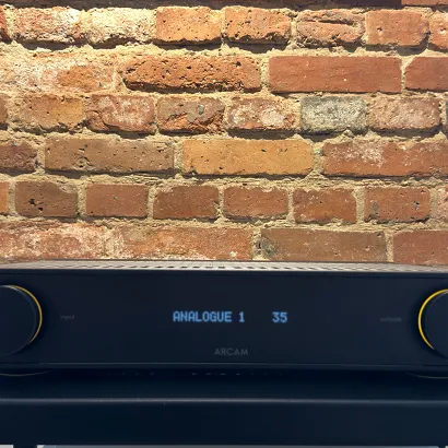 Wzmacniacz zintegorwany Arcam A25 – Outlet