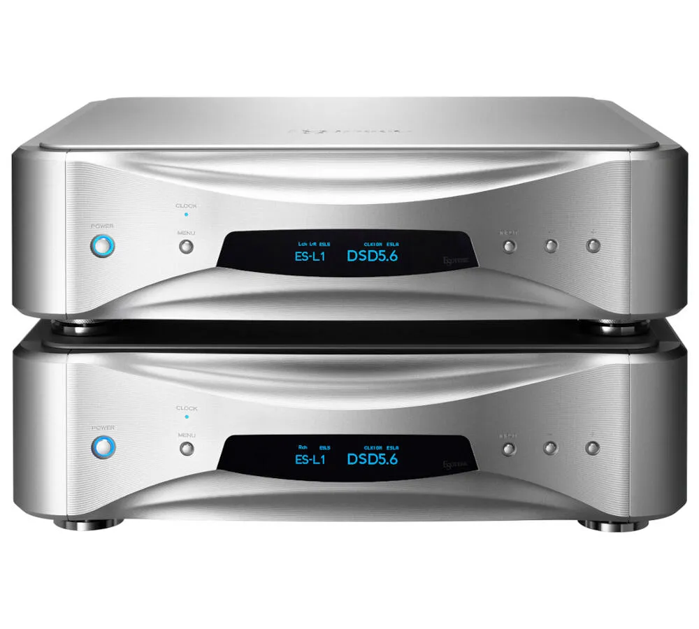 Referencyjny przetowrnik C/A Esoteric Grandioso D1X SE