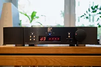 Wzmacniacz zintegrowany Moon 340i D3PX (czarny) – Outlet