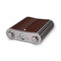 Gato Audio AMP-150 AE (walnut piano)