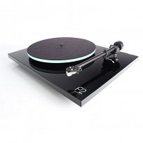 Rega Planar 2 (Czarny, wkładka Nd3)