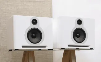 Guru Audio Q10 (white) + standy – Outlet - 4