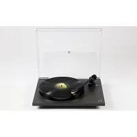 Gramofon Rega Planar 1 Plus (Czarny Mat, wkładka Carbon)