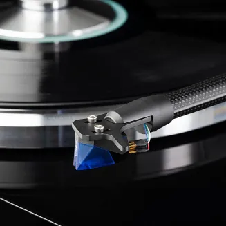 Gramofon E.A.T. B-Sharp - 9