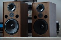 Kolumny podstawkowe Spendor Classic 100 (orzech) - OUTLET