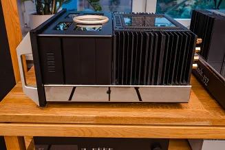 Wzmacniacz zintegrowany McIntosh MA12000 – Outlet - 9