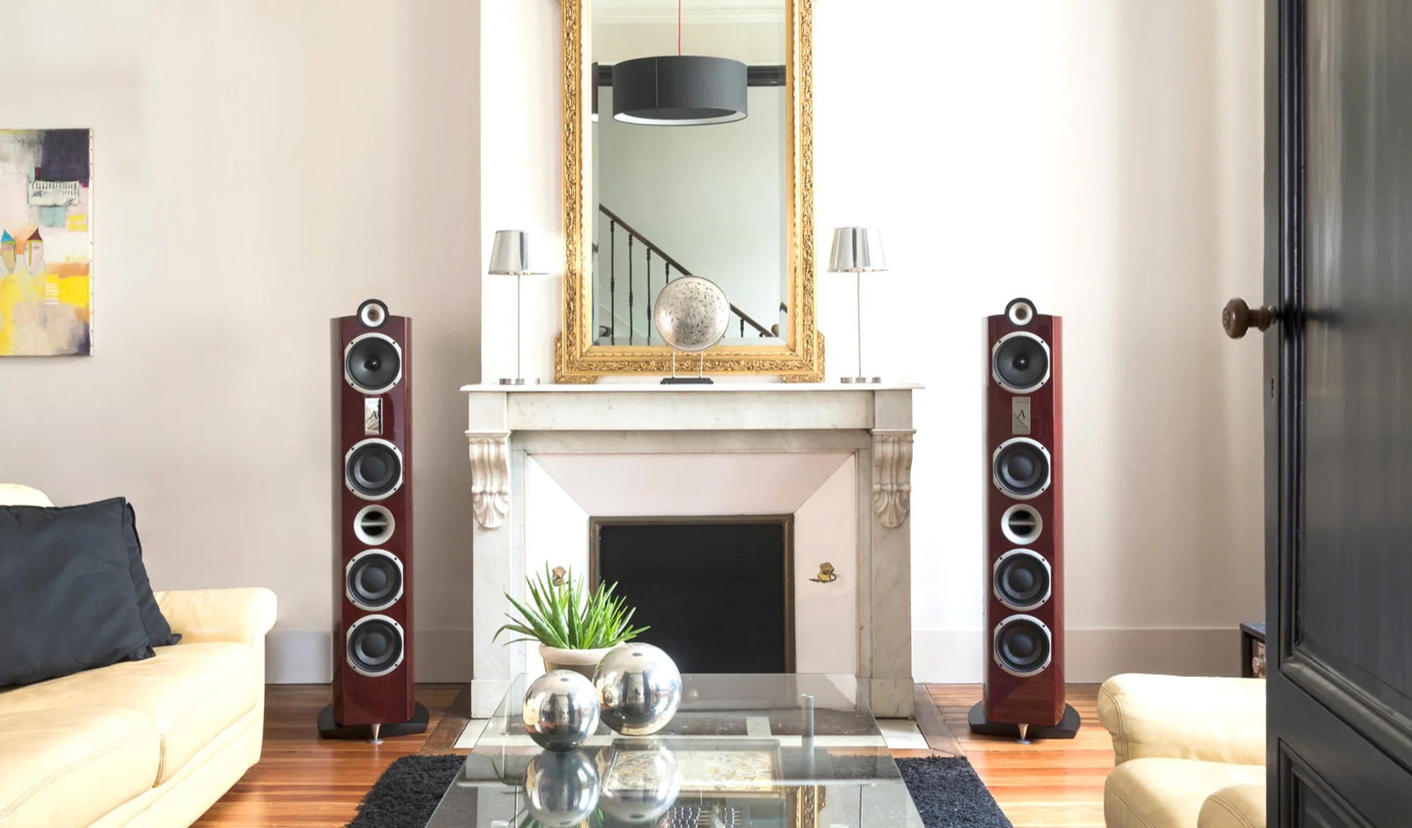 Triangle Signature Alpha – Kolumny podłogowe hi-fi klasy premium z Francji Triangle Signature Alpha to high-endowe kolumny podłogowe produkowane we Francji. Tweeter TZ2500, system TWIN VENT i wykończenie klasy premium. Odkryj audiofilskie brzmienie.