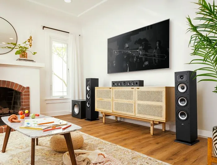 Nadchodzi nowa seria Polk Audio - Monitor XT!