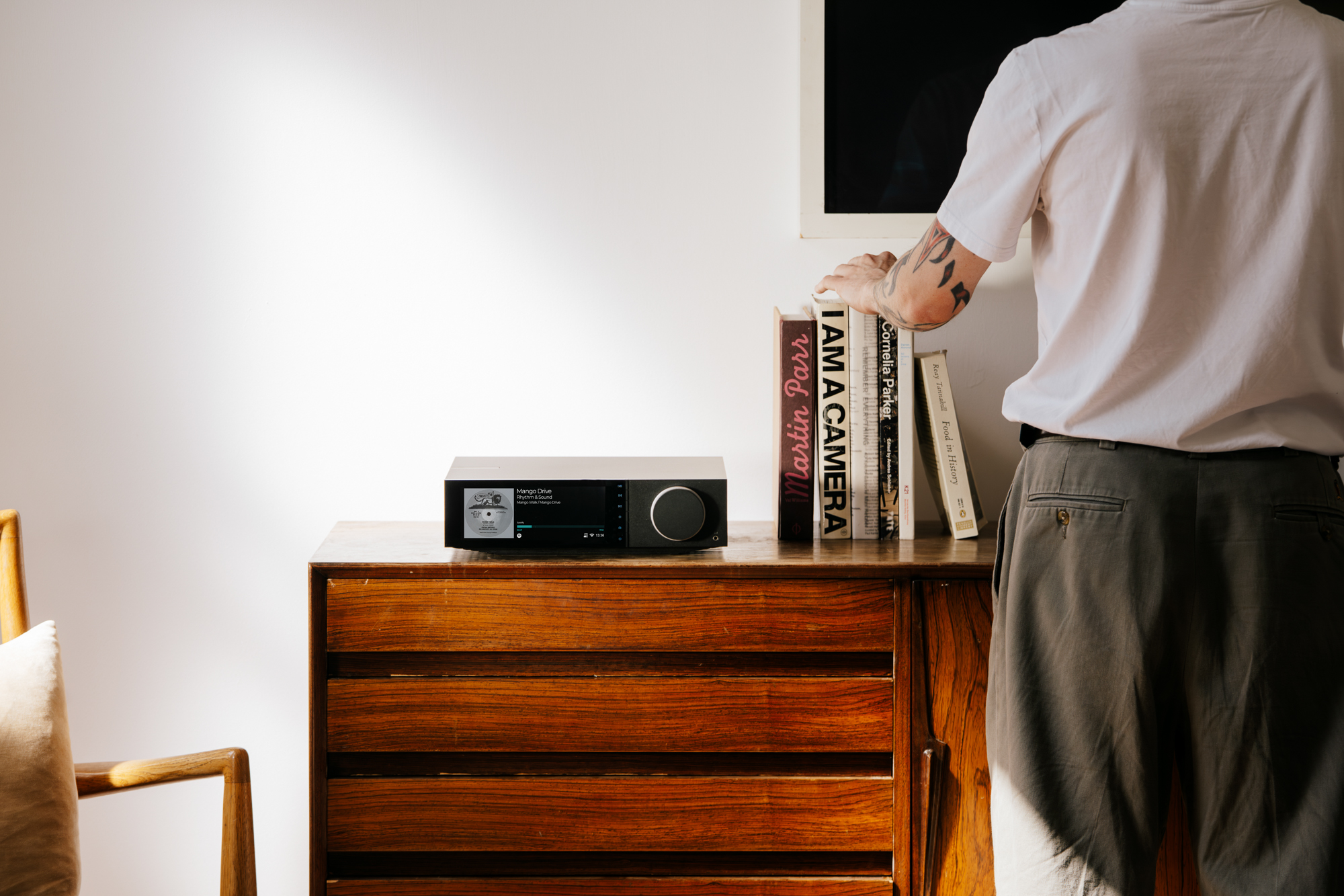 Cambridge Audio EVO 150 SE – wzmacniacz i streamer klasy premium Cambridge Audio EVO 150 SE to edycja specjalna nagradzanego wzmacniacza typu all-in-one. Lepsze komponenty, dźwięk klasy high-end i nowoczesne streamowanie w eleganckiej obudowie.