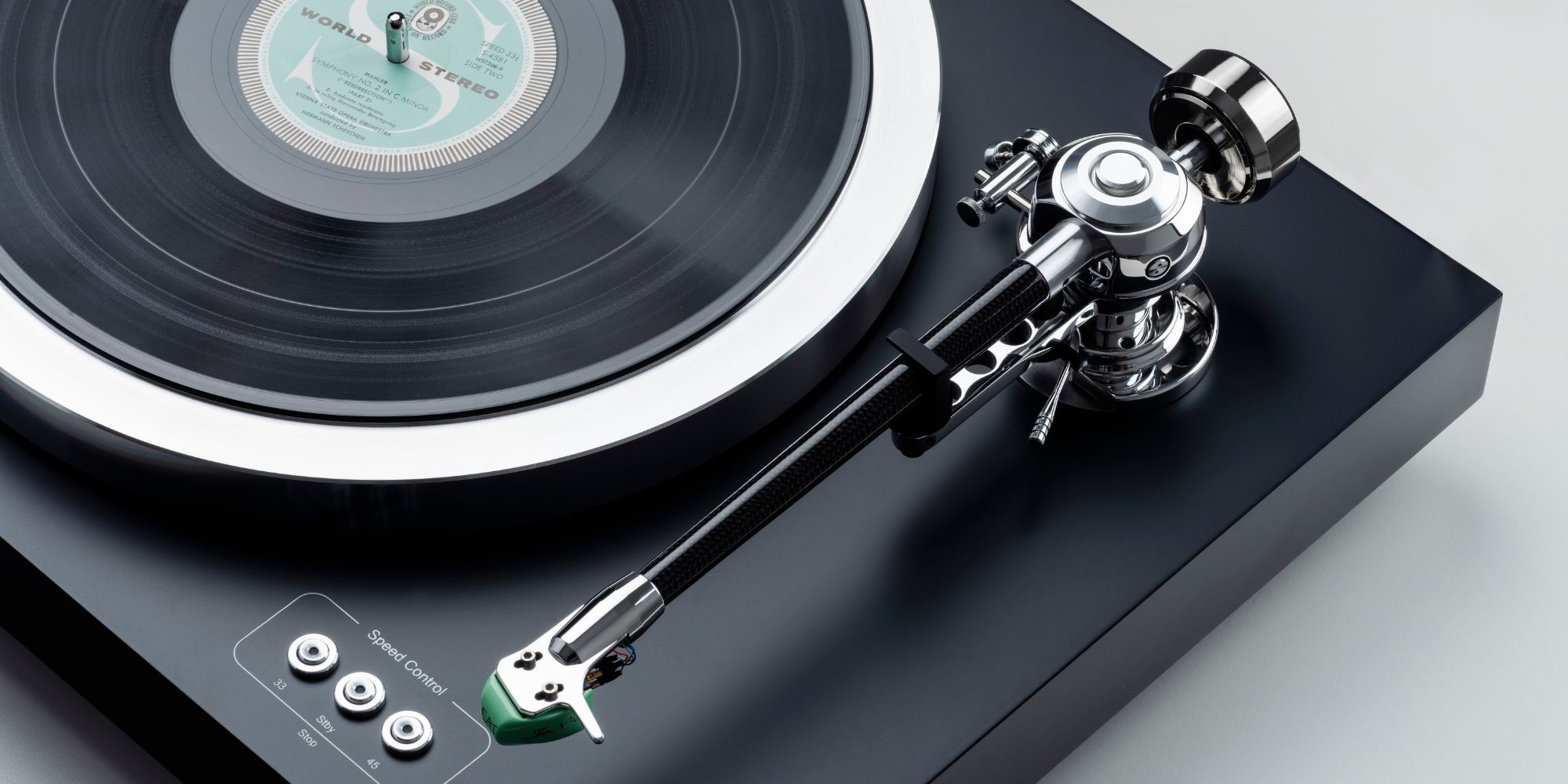 Gramofon E.A.T. C-Dur