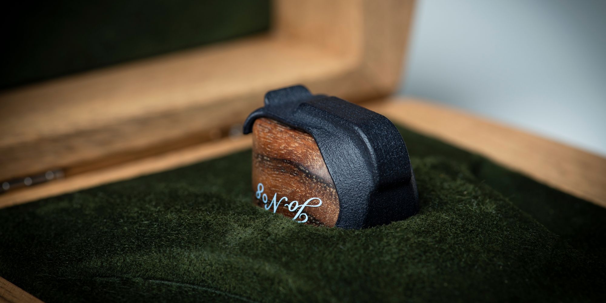 Wkładka gramofonowa MC E.A.T. Jo N°8 Wkładka gramofonowa MC E.A.T. Jo N°8