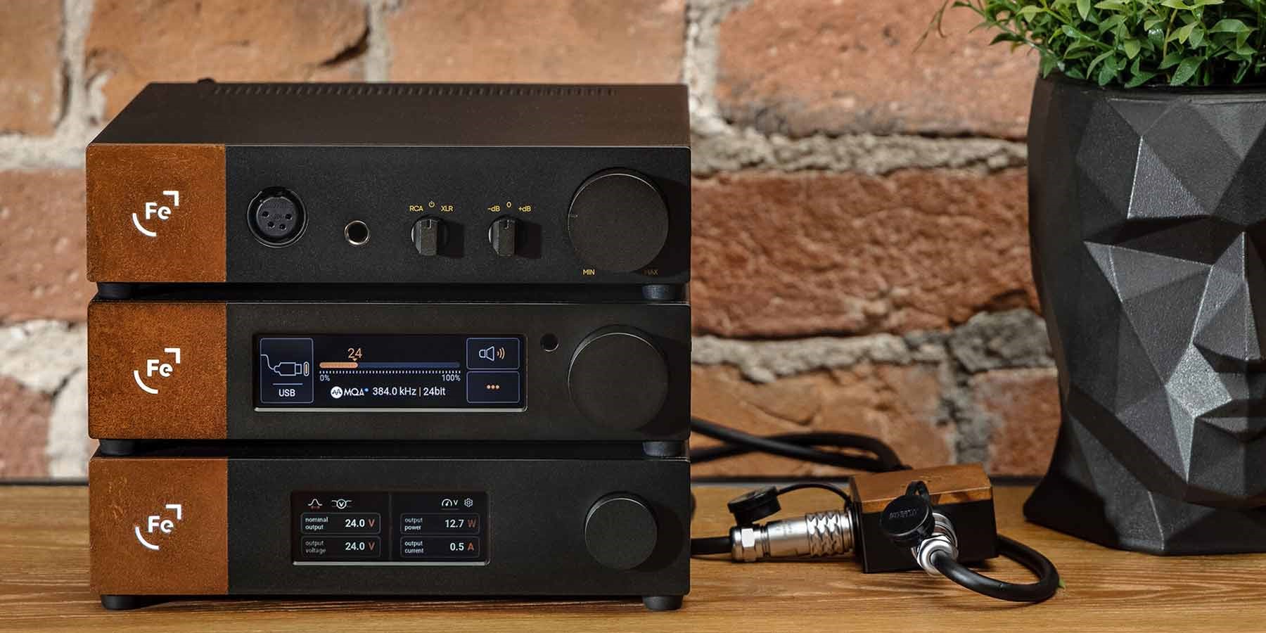 Zasilacz zewnętrzny Ferrum HYPSOS Dual Output Zasilacz zewnętrzny Ferrum HYPSOS Dual Output