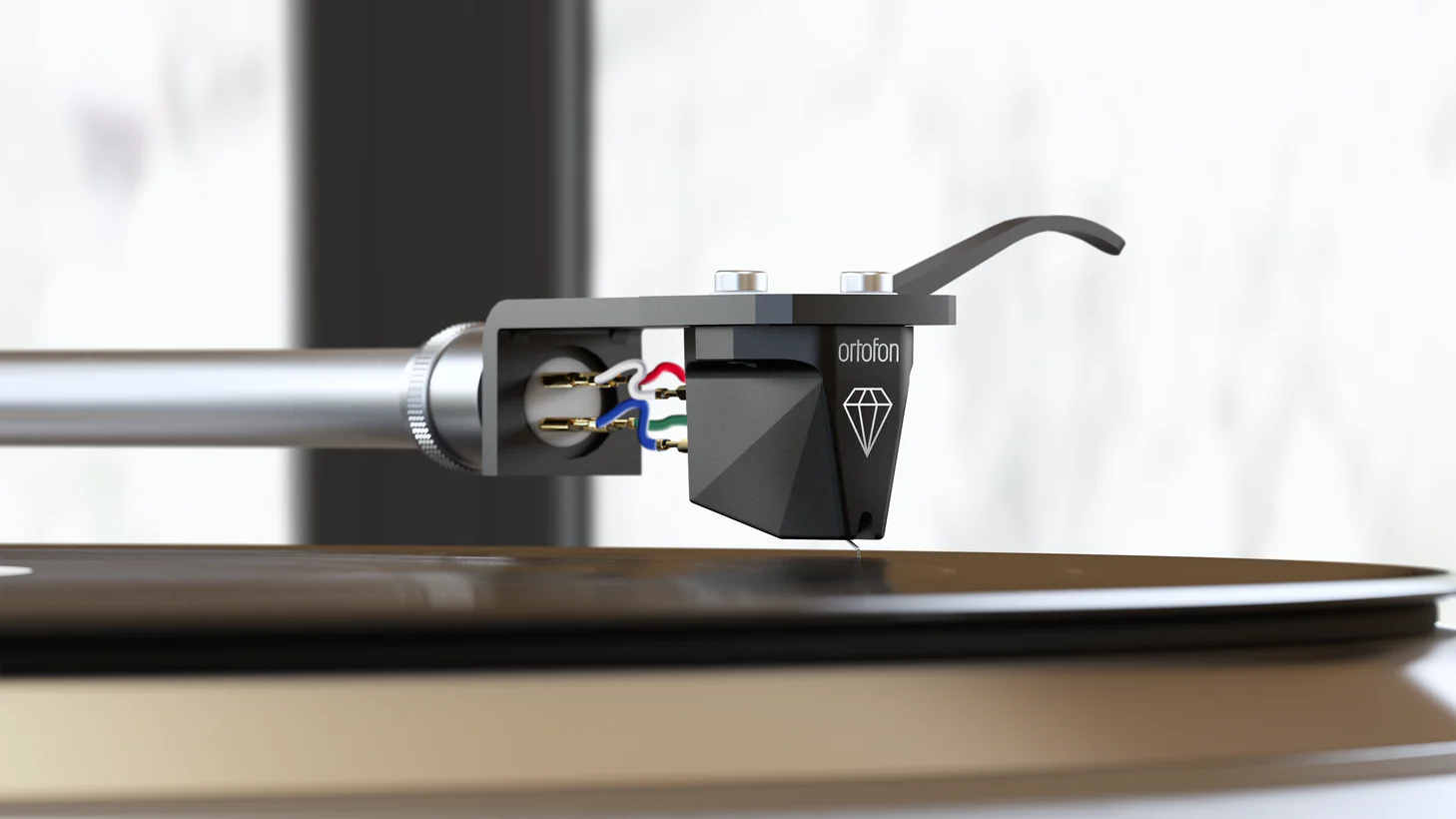 Ortofon MC X40 to topowa wkładka MC z igłą Replicant 100, tytanowym korpusem i srebrnym uzwojeniem. Maksymalna precyzja i analogowa perfekcja.