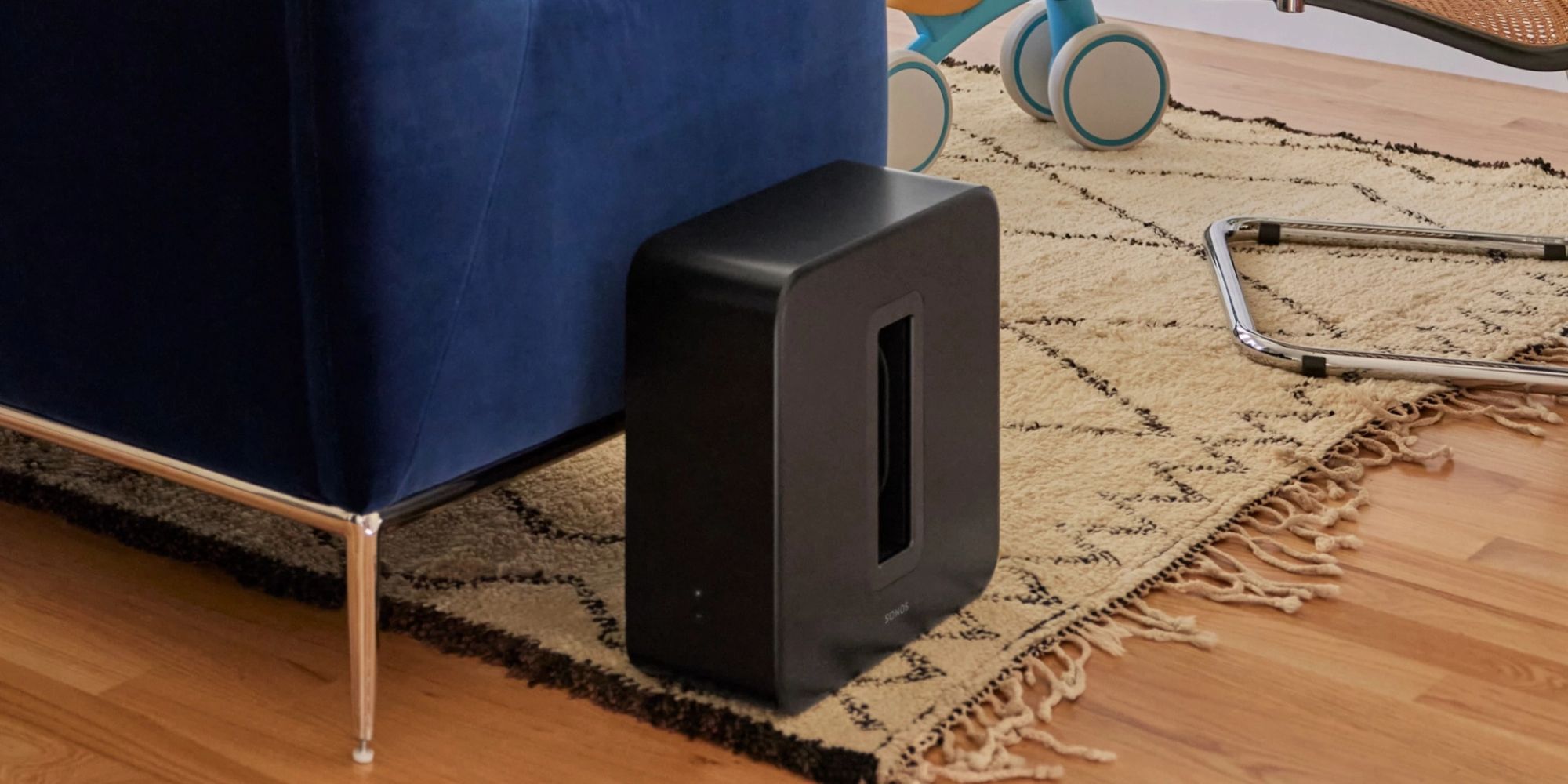 Bezprzewodowy subwoofer klasy premium Sonos Sub 4