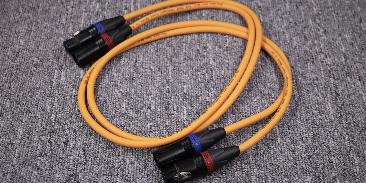 Interkonekt analogowy zbalansowany Van den Hul The Tide