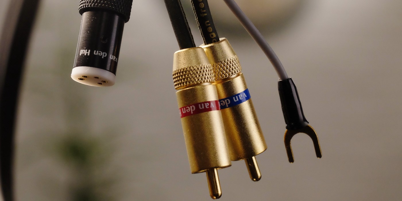 Interkonekt gramofonowy Van den Hul D – 502 Hybrid