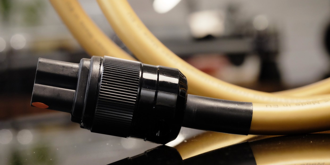 Kabel zasilający Van den Hul M.C. The Mainsstream Hybrid