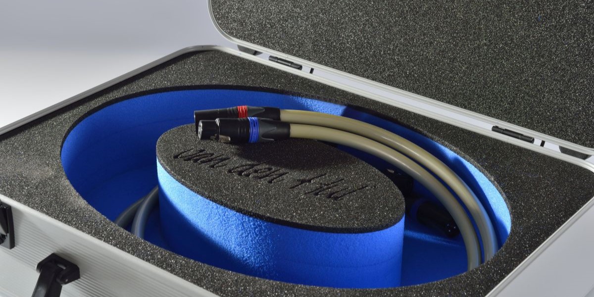 Interkonekt analogowy zbalansowany Van den Hul The Platinum Hybrid Mk II Balanced