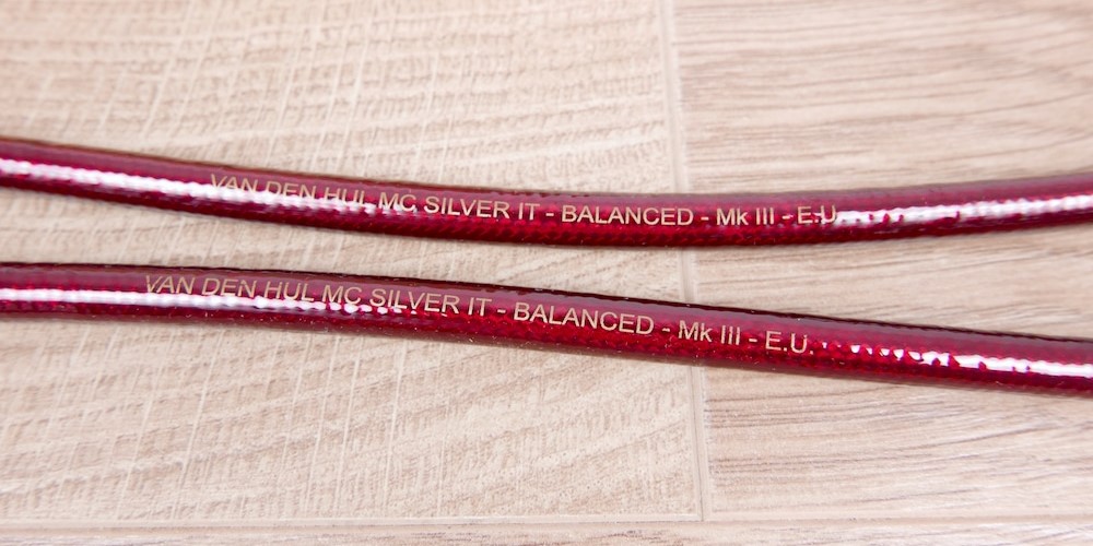 Interkonekt analogowy zbalansowany Van den Hul The MC Silver IT MK III Balanced Interkonekt analogowy zbalansowany Van den Hul The MC Silver IT MK III Balanced