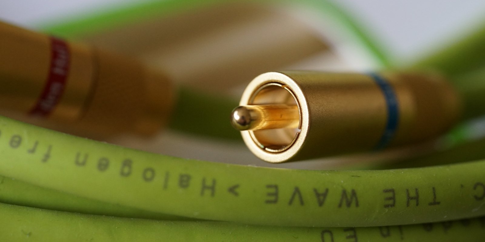 Interkonekt analogowy niezbalansowany Van den Hul The Wave Interkonekt analogowy niezbalansowany Van den Hul The Wave